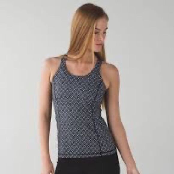 Lululemon Enhearten Millie Mesh Black White Criss Cross Tank 4 - Picture 2 of 10